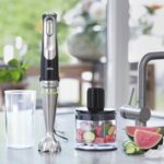 Od smoothie po polievku. Objavte všestrannosť tyčového mixéra v kuchyni